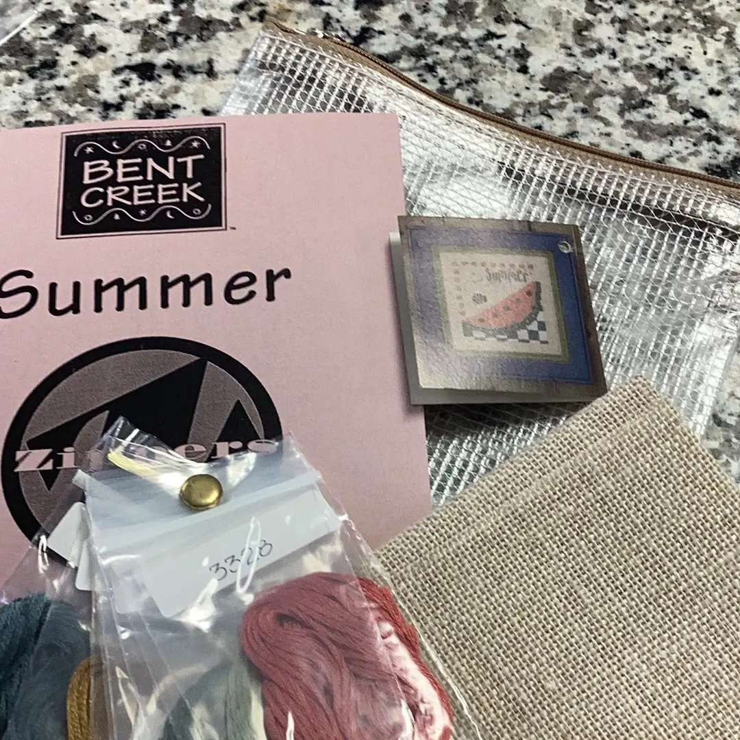 Summer Zippers Kit By Bent Creek 1