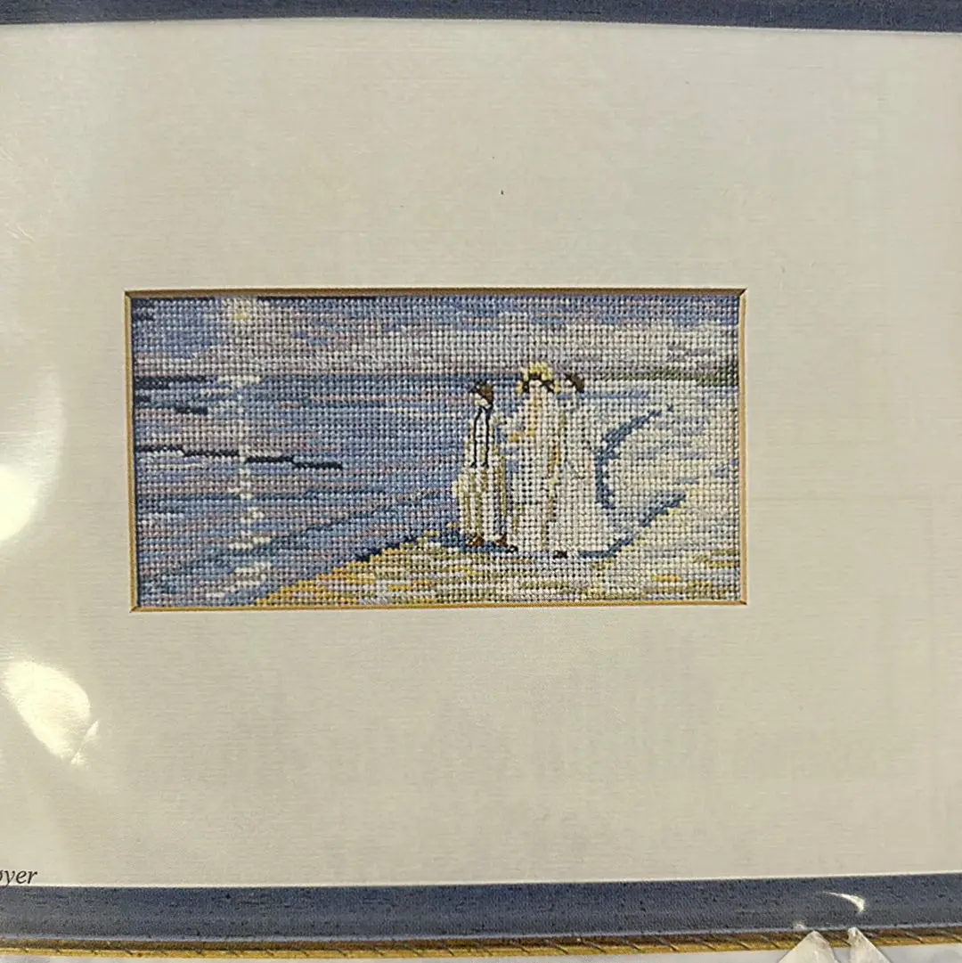 Three Women Walking On The Beach Kit 1