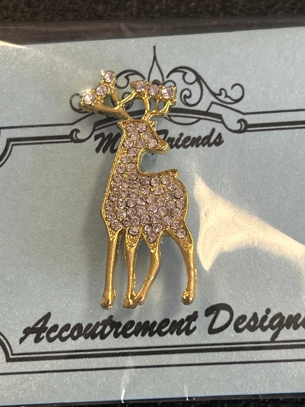 Gold Deer Needle Minder 1