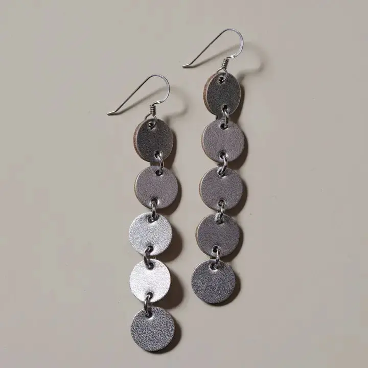 Sylvie | Silver Satin 1