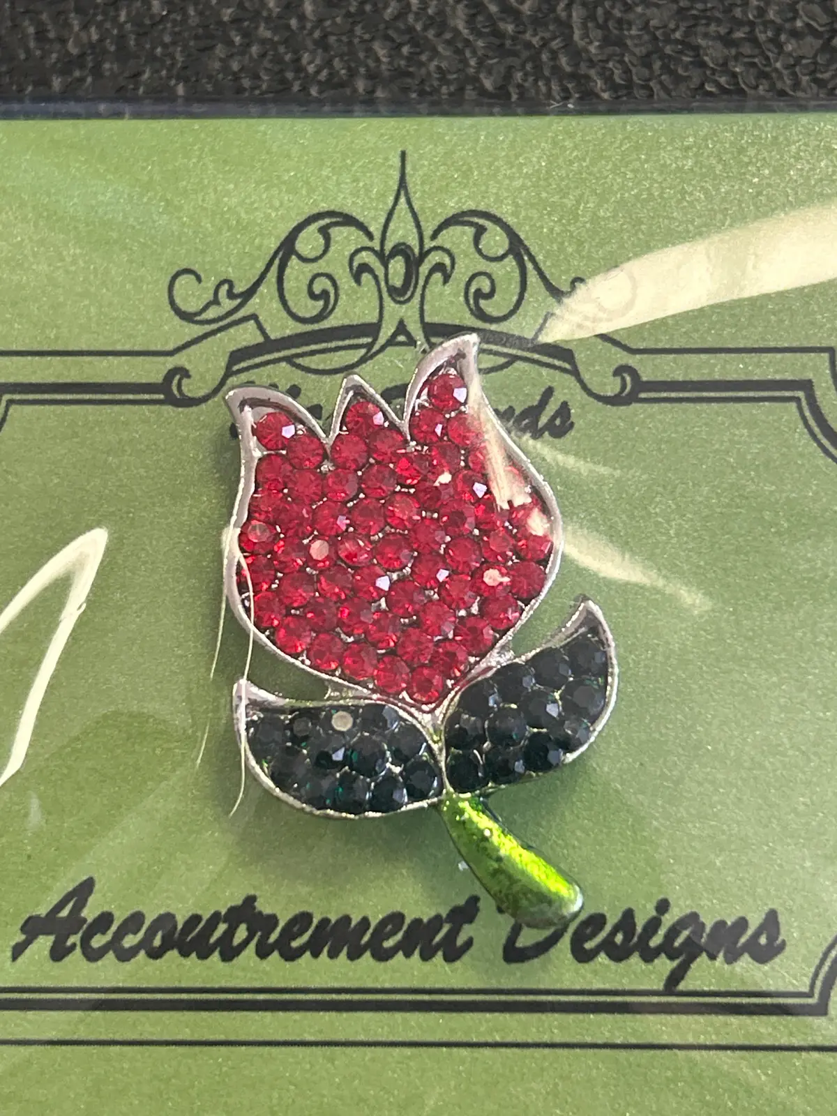 Red Tulip Needle Minder 1