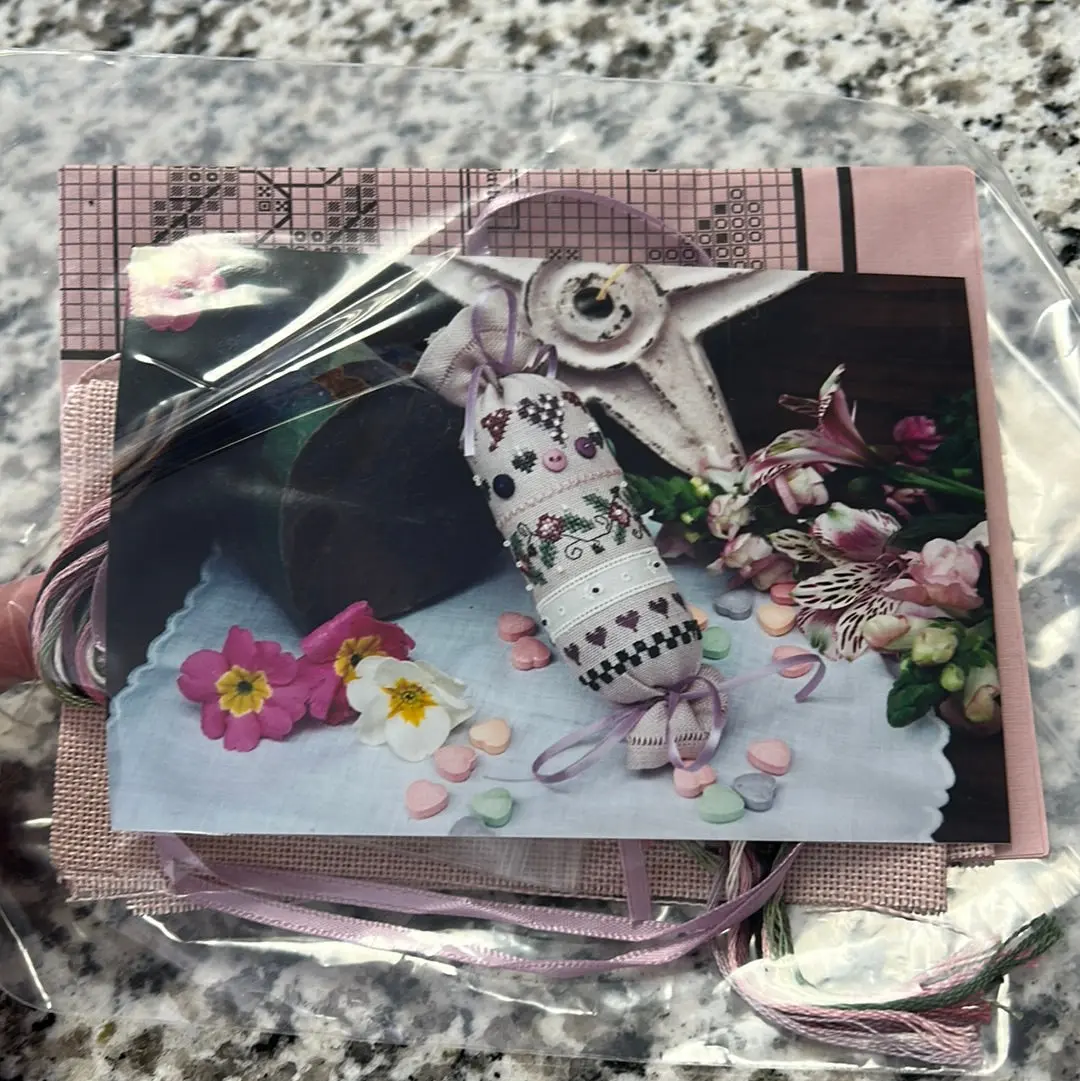 Folk Heart Roll Kit 1