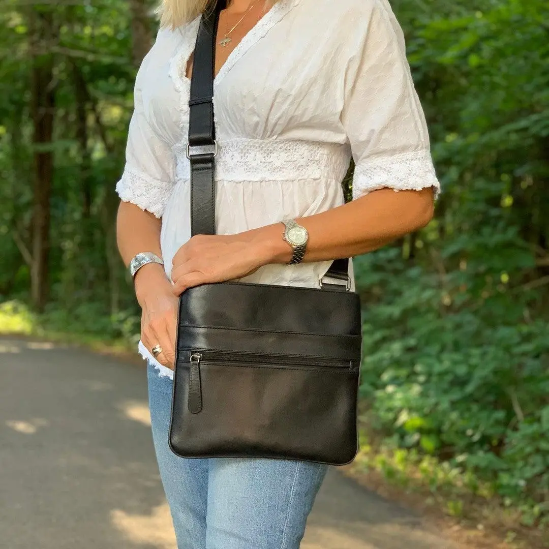 Ares Slim Concealed-Carry Crossbody 1