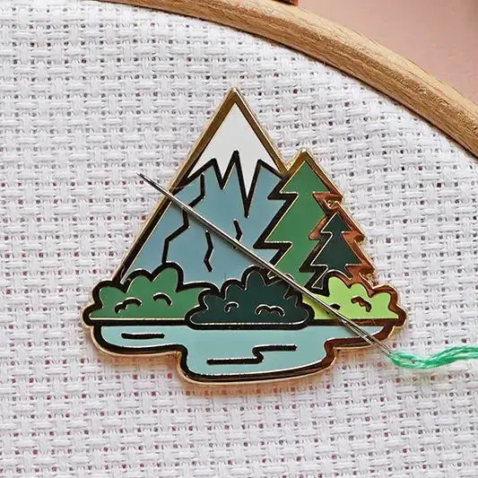 Mountain Needle Minder 1
