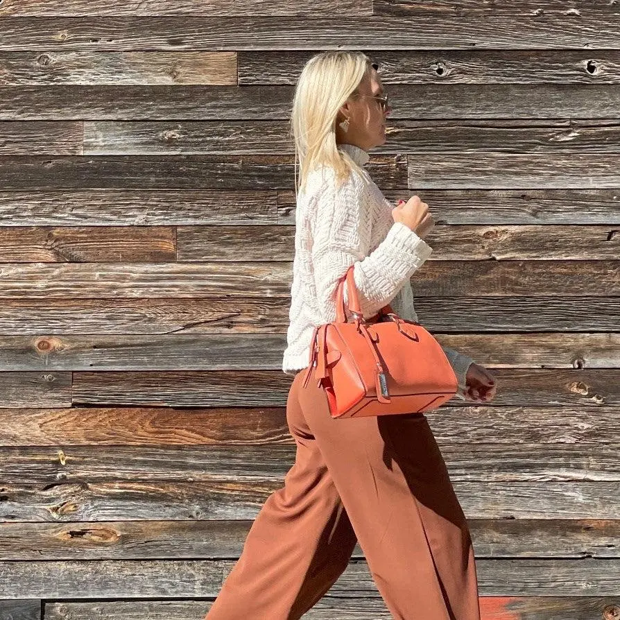 Bella Concealed Carry Handbag 1