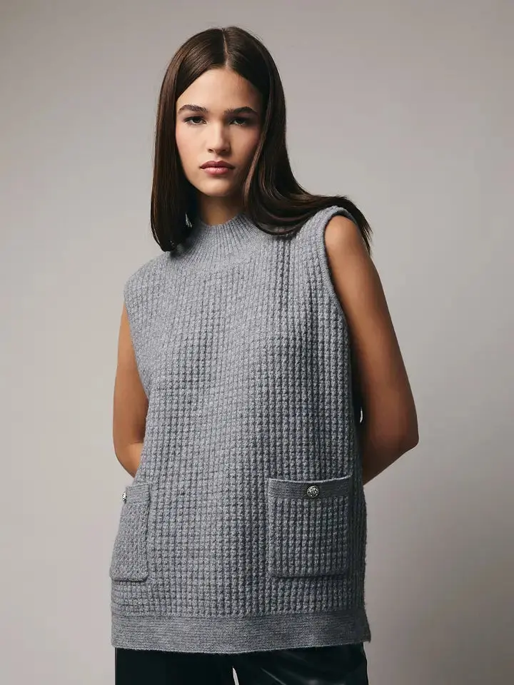 Mock Neck Sleeveless Oversize Vest 1