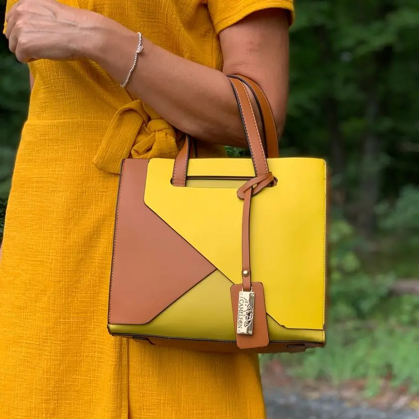 Mia Concealed-Carry Purse 1