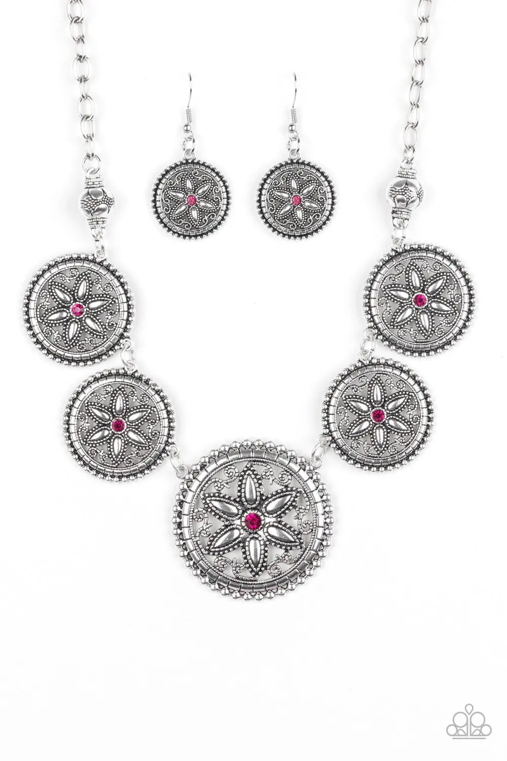 Paparazzi Written In The Star Lillies - Pink 1