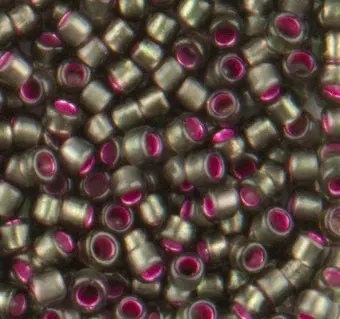 Petite Glass Beads 42037 1