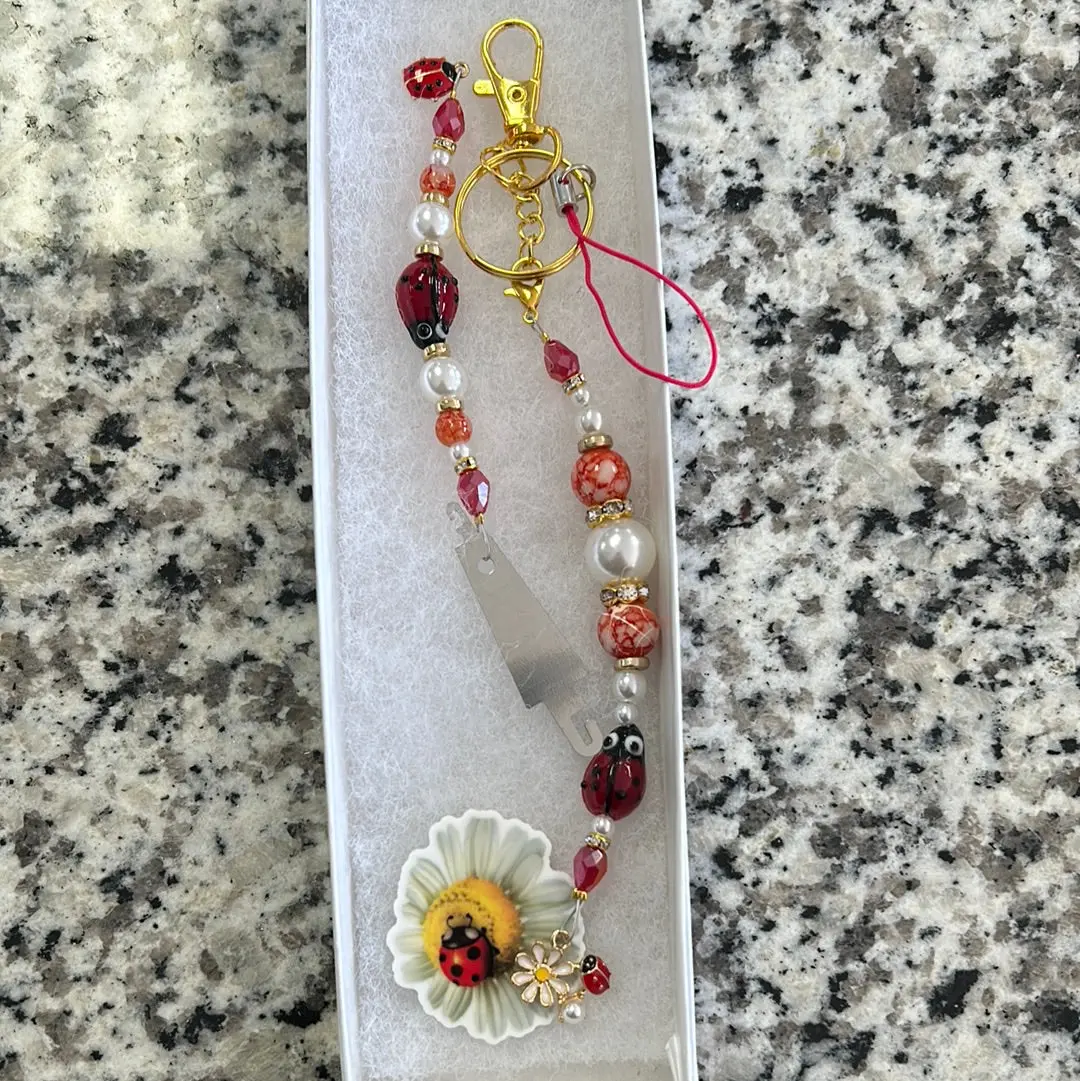 Lady Bug Scissor Fob Set 1