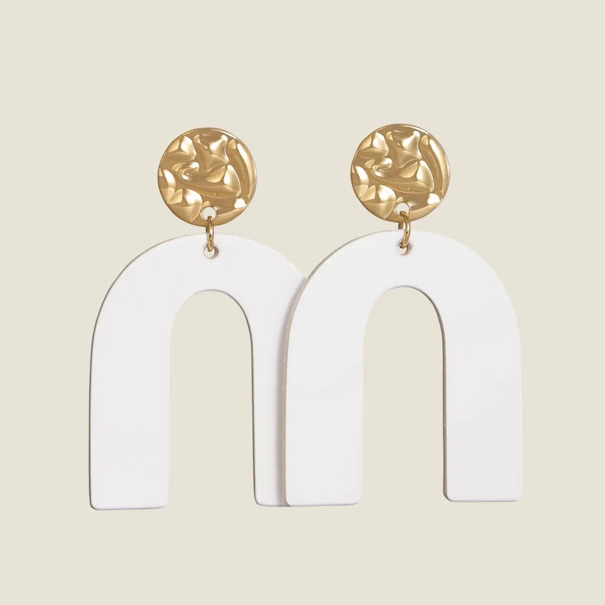 Beaus With Hammered Gold Post | White 1