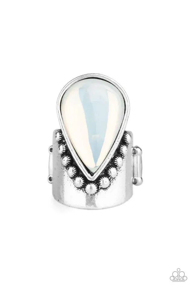 Opal Mist - White 1