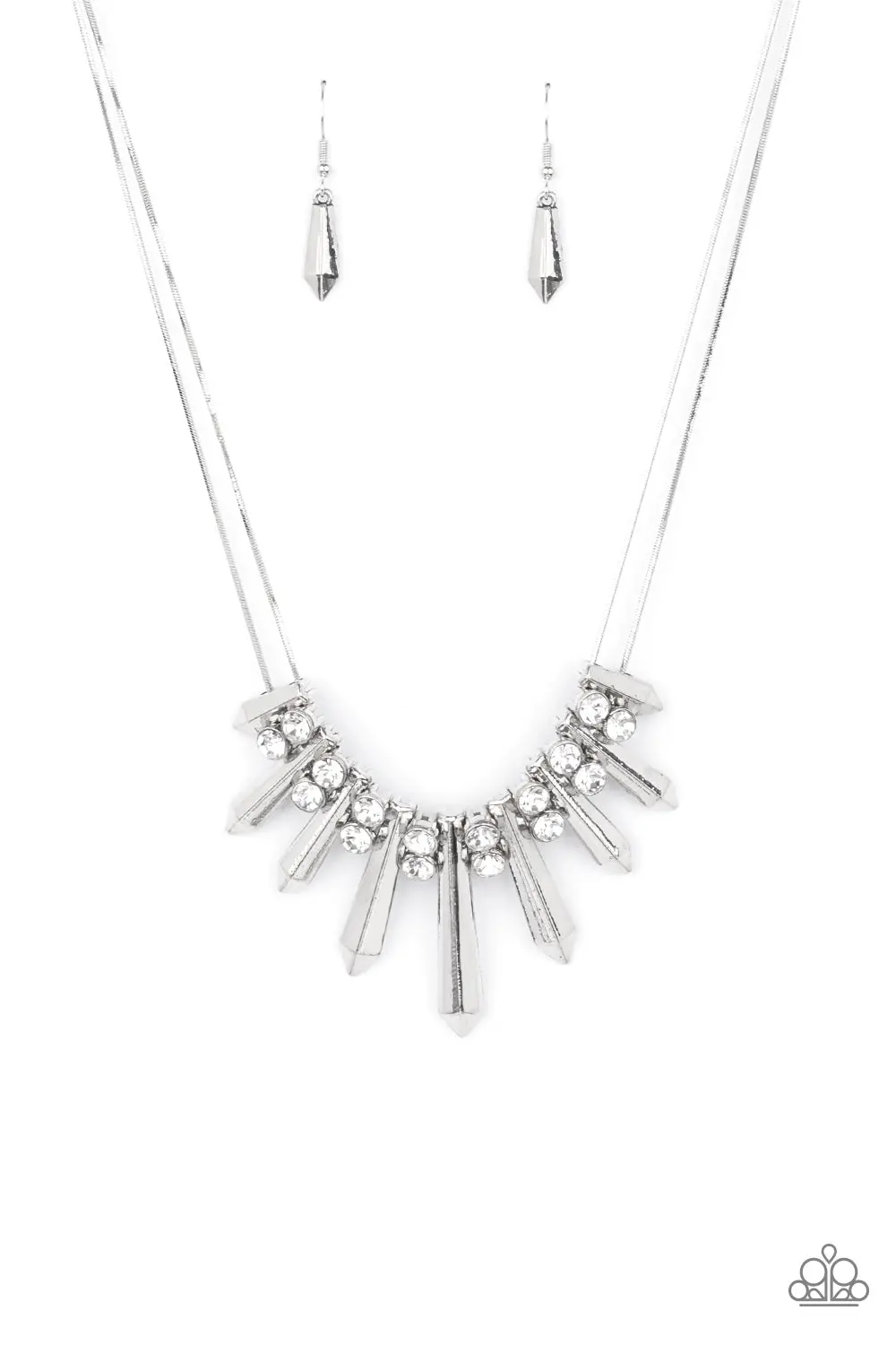 Paparazzi Dangerous Dazzle - White 1