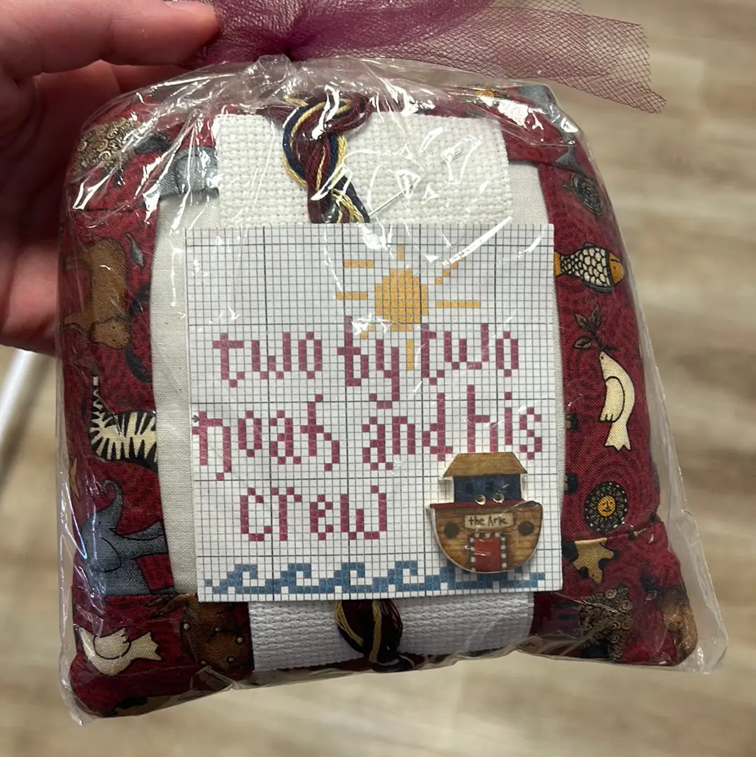Two By Two Tuck Pillow Kit By Pine Mountain 1