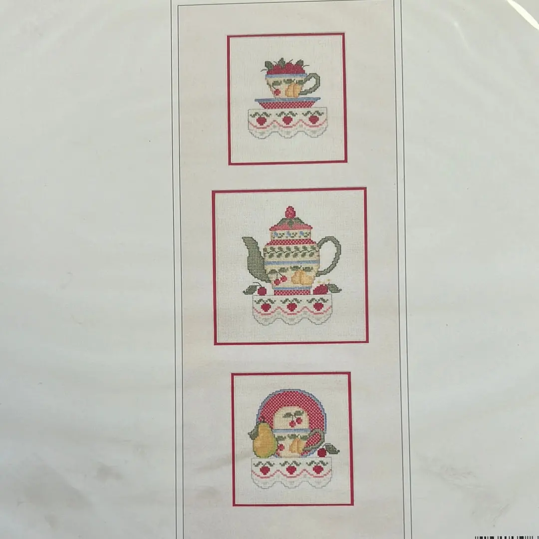 Teapot Collectibles: The Fruit Delight Series 1