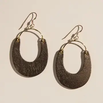 Nadias | Vintage Bronze 1