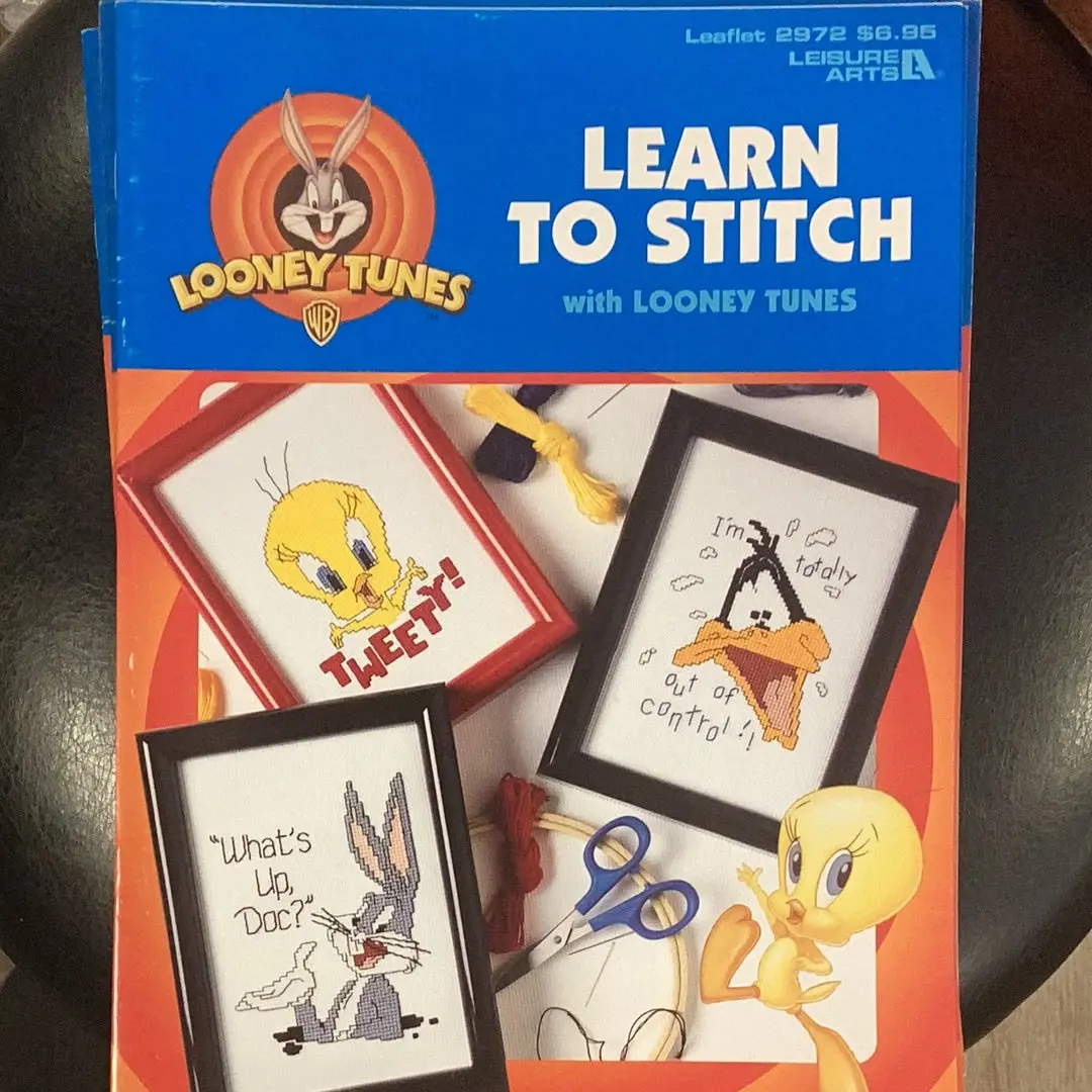 Looney Tunes Learn To Stitch 1