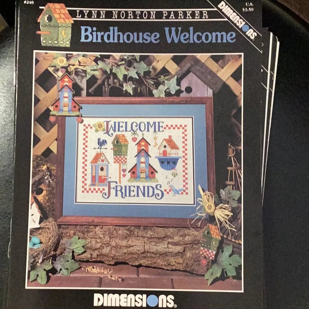 Birdhouse Welcome 1