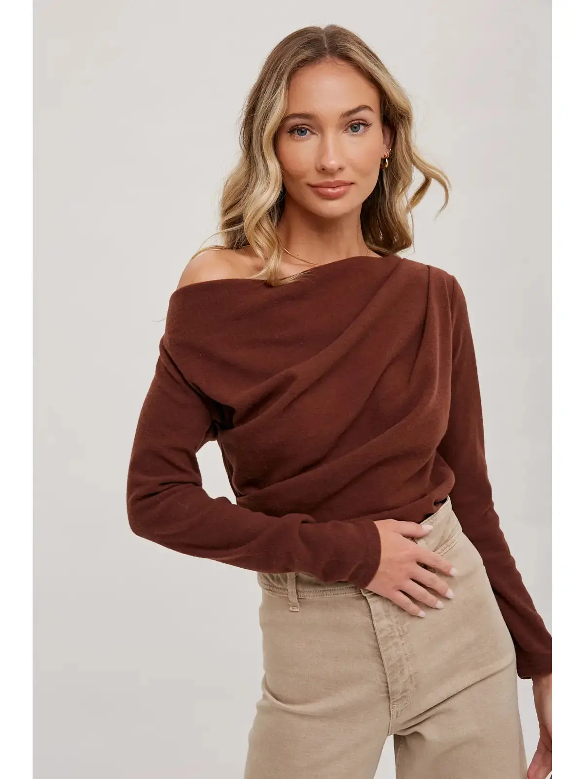 One Off Shoulder Knit Top | Hazelnut 1