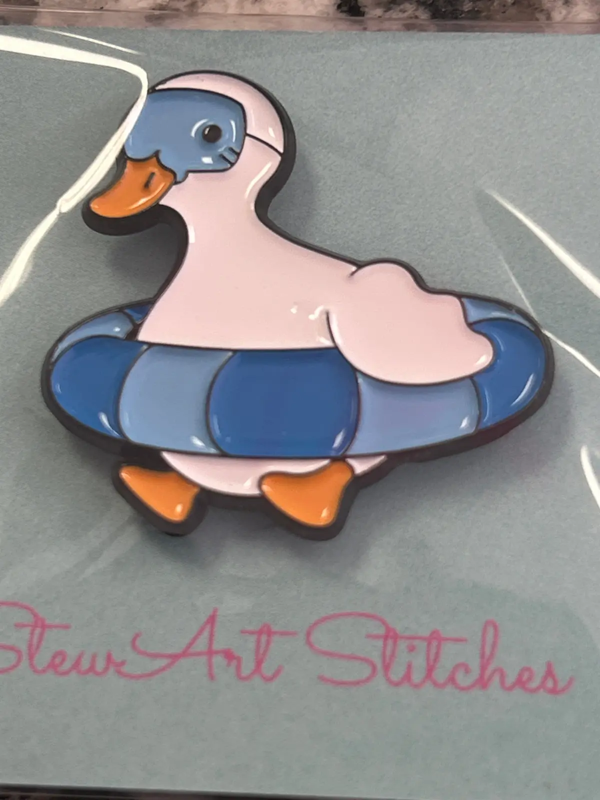 Duck Needle Minder 1