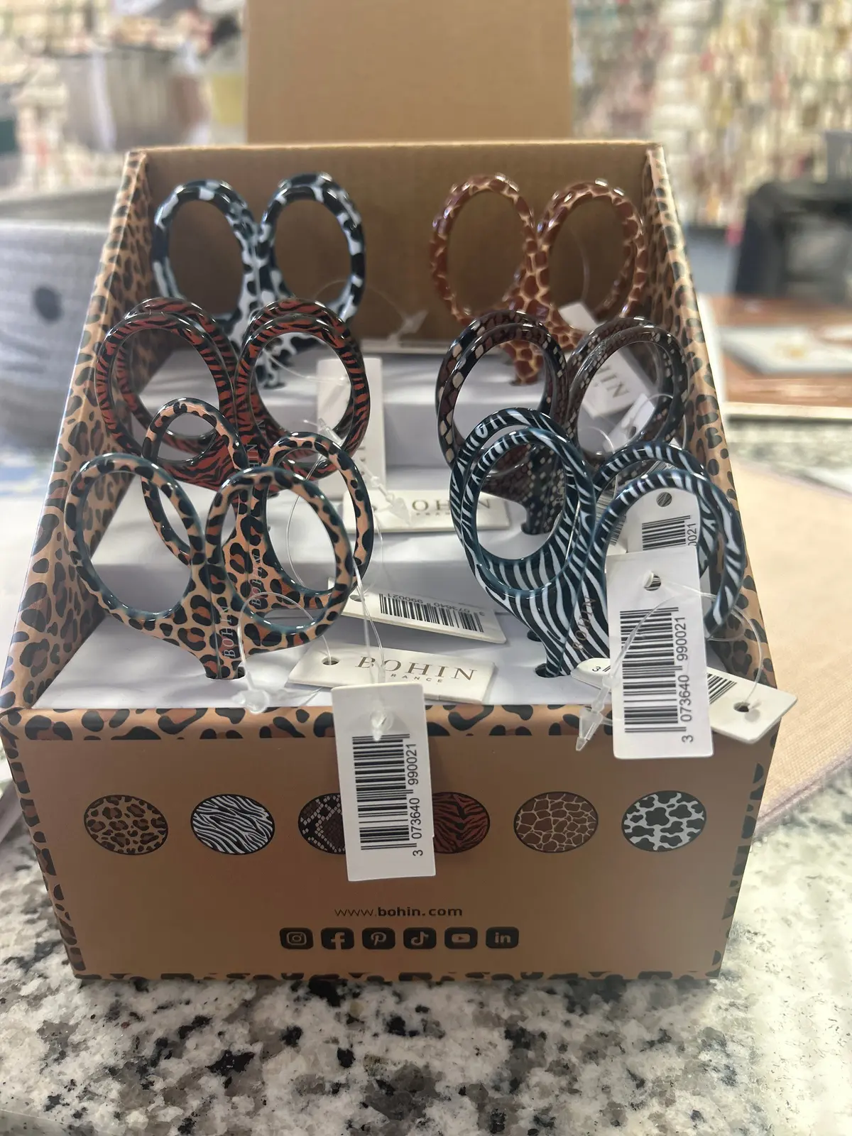 Animal Print Scissors-Bohin 1