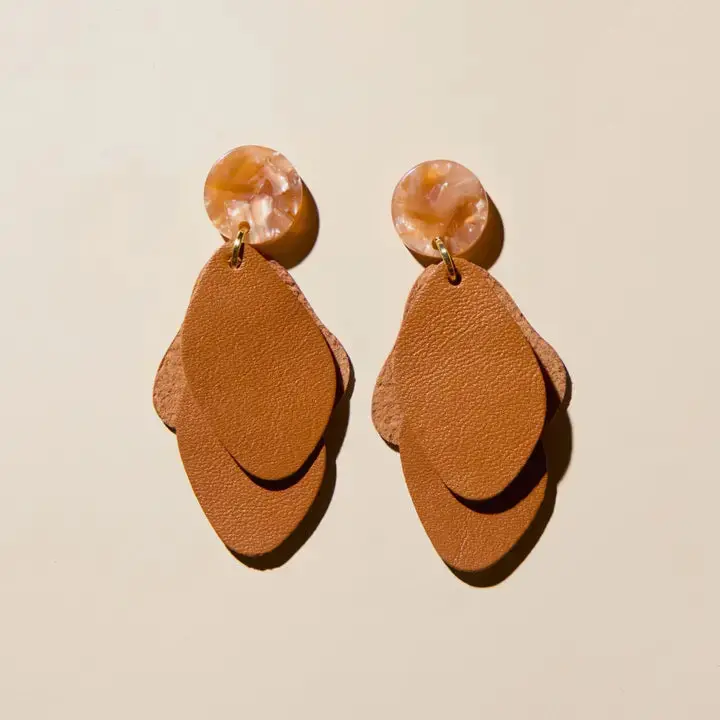 Weston | Hazelnut 1