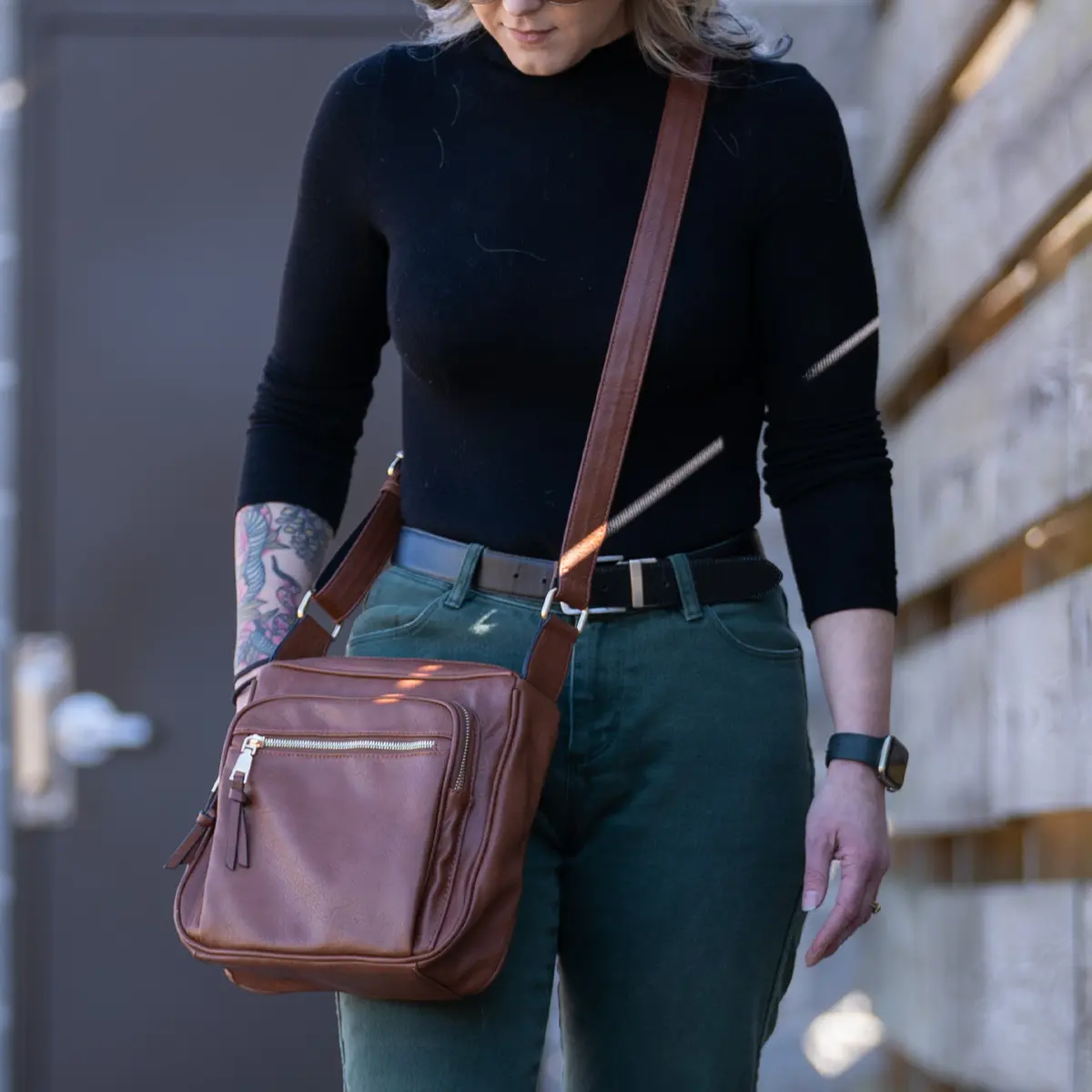 Brooklyn Concealed-Carry Crossbody 1