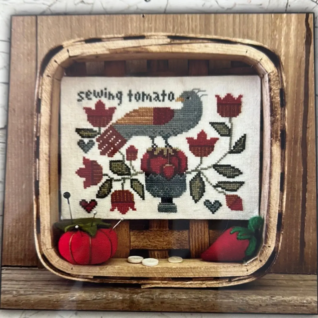 Sewing Tomato (Stitchy Bird #2) 1