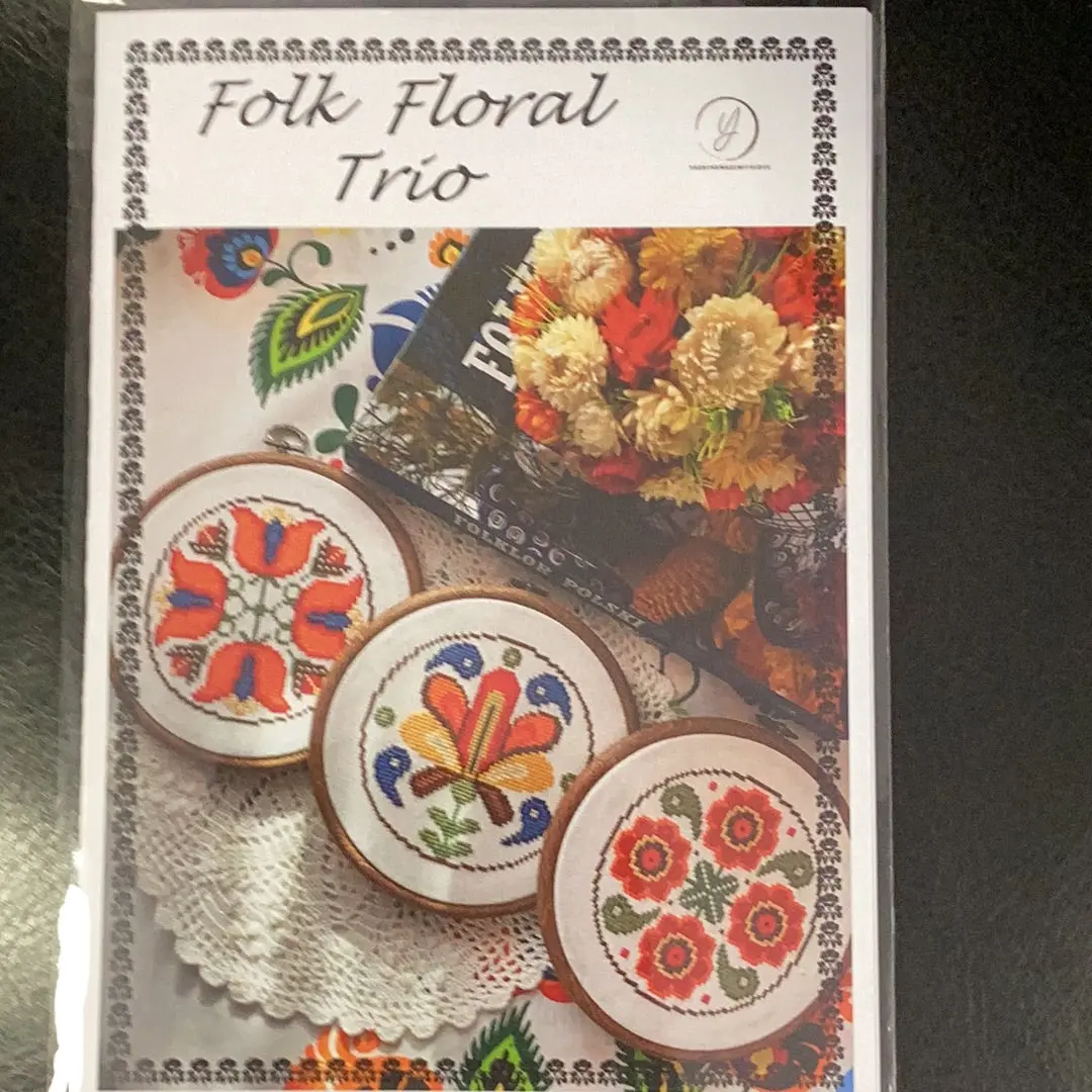 Folk Floral Trio 1