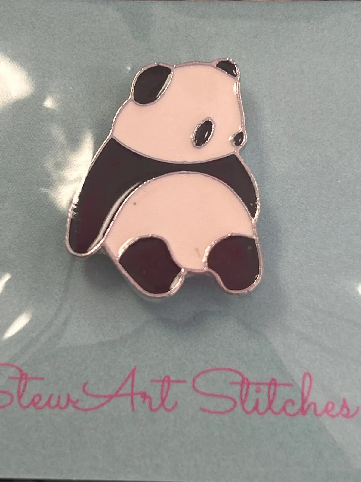Panda Needle Minder 1