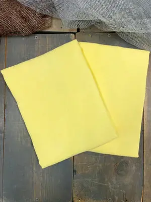 16 Count Glow Stick Aida 1