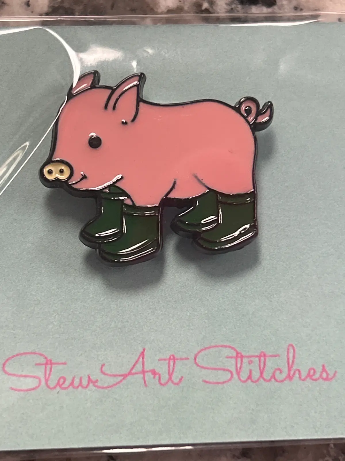 Green Boot Pig Needle Minder 1
