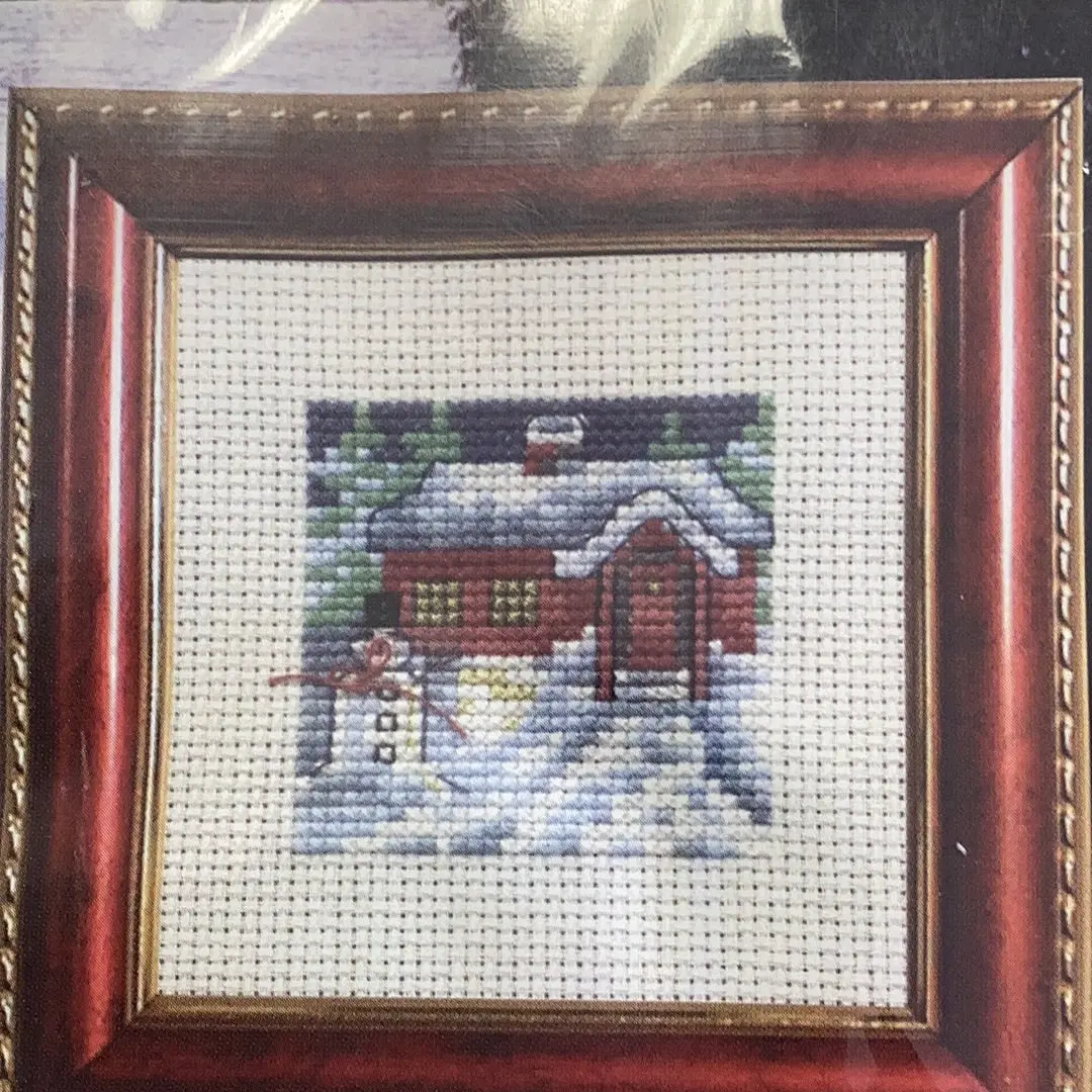 Snowy House Kit 1