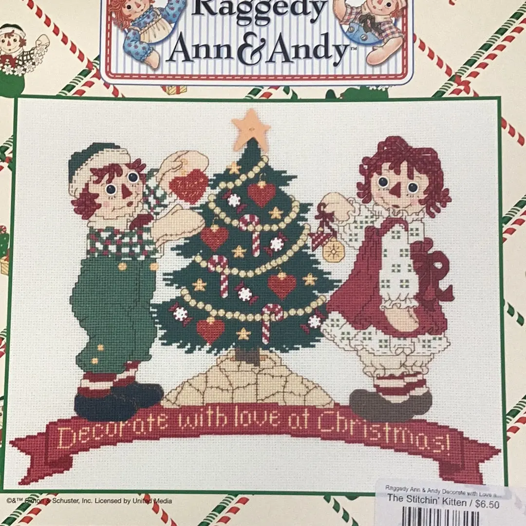 Raggedy Ann & Andy Decorate With Love At Christmas 1