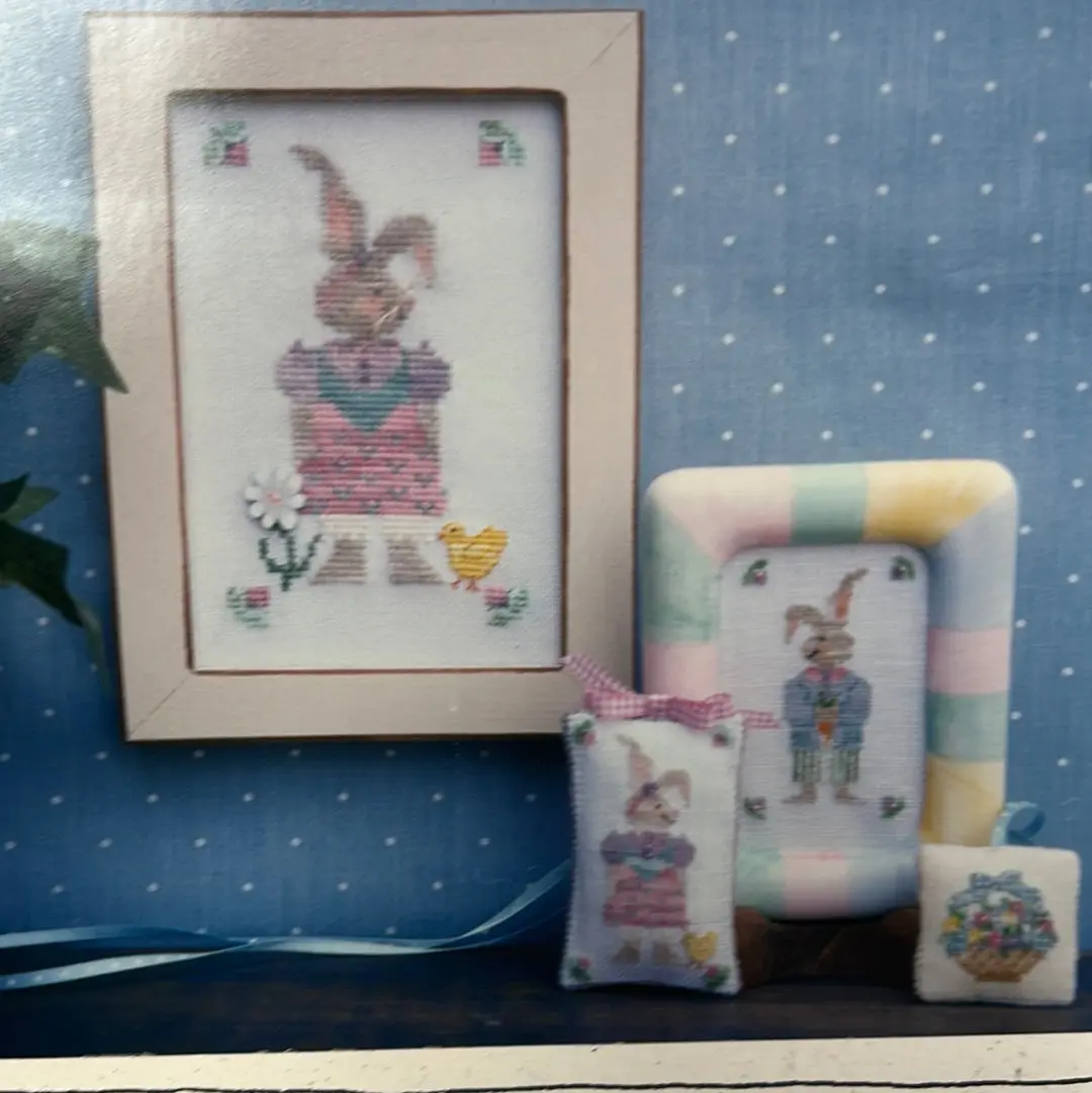 Bunn E. Rabbits - Miniatures 1