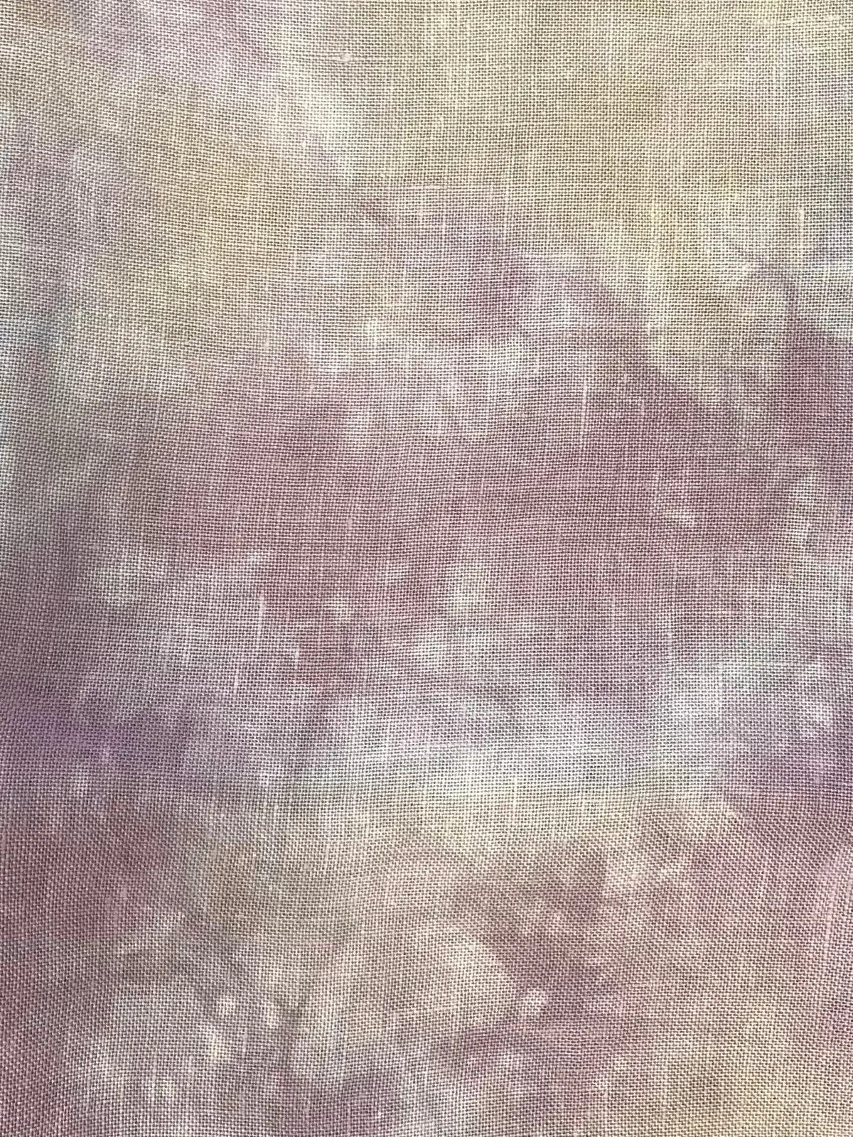 32 Count Eerie Linen 1