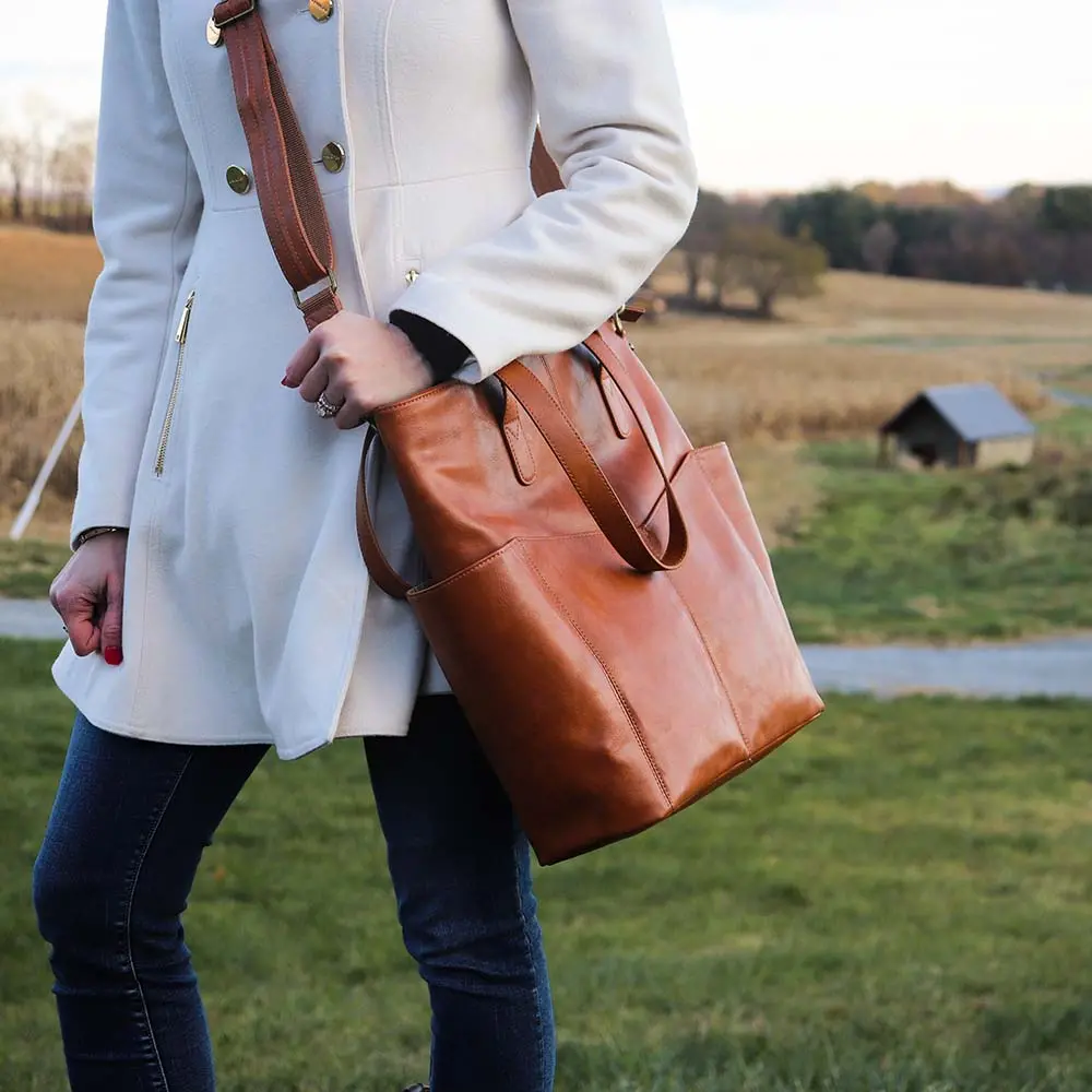 Oversized Rfid Concealed-Carry Travel Tote 1