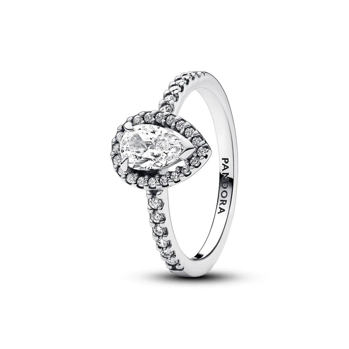 Sparkling Pear Halo Ring 1