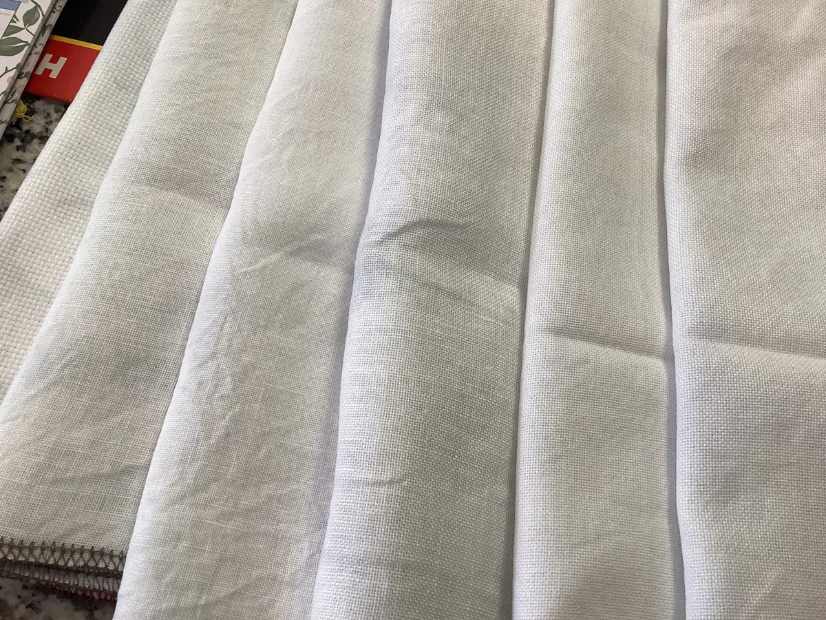 32 Count Casper Linen 1