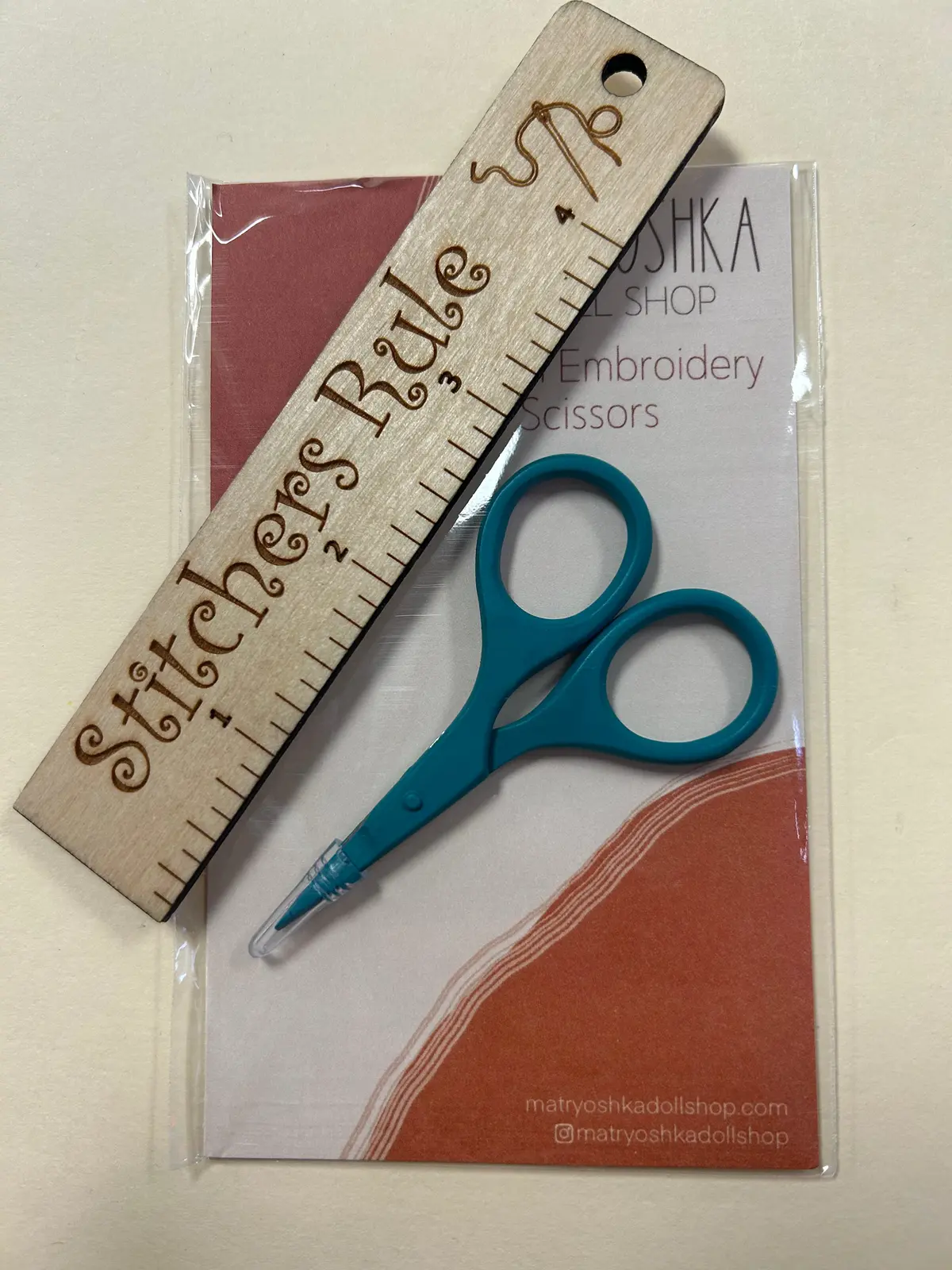 Tiny Embroidery Scissors - Teal 1