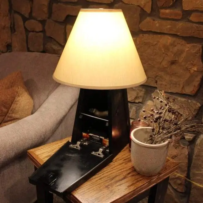 Concealment Lamp 1