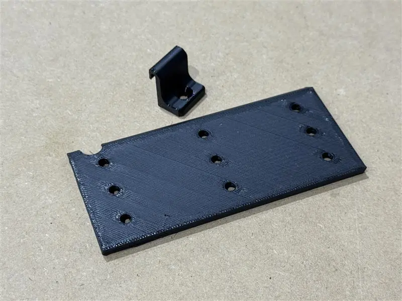 French Cleat Mounting System 1