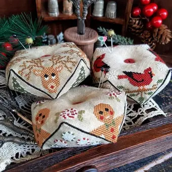 Christmas Biscornu Trio 1