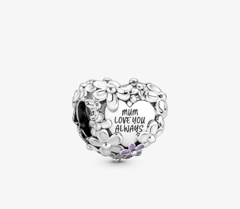Mum Daisy Heart Charm 1
