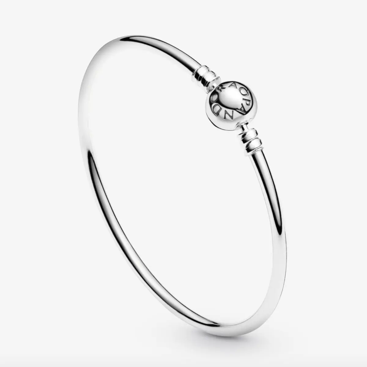 Pandora Moments Bangle 1