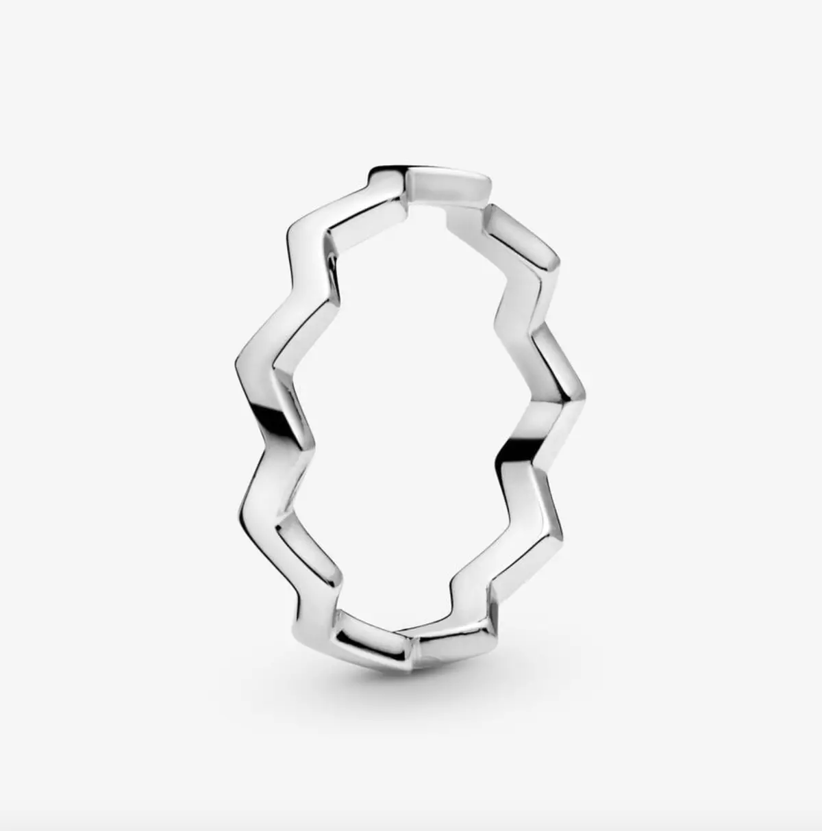 Timeless Zigzag Ring 1