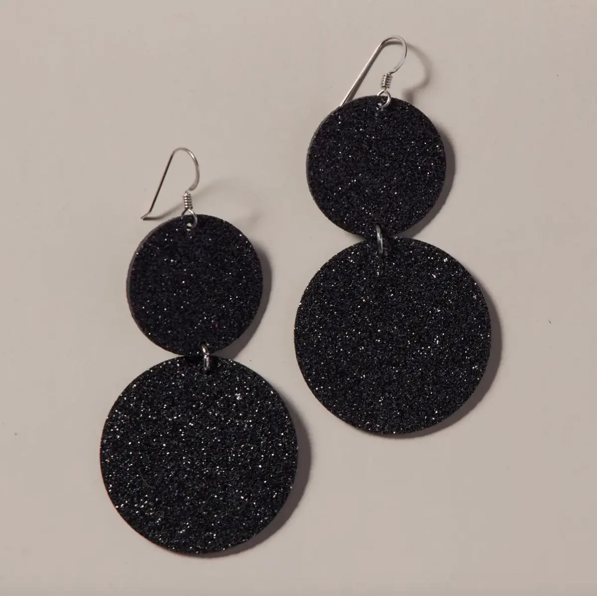 Devon | Black Sparkle 1
