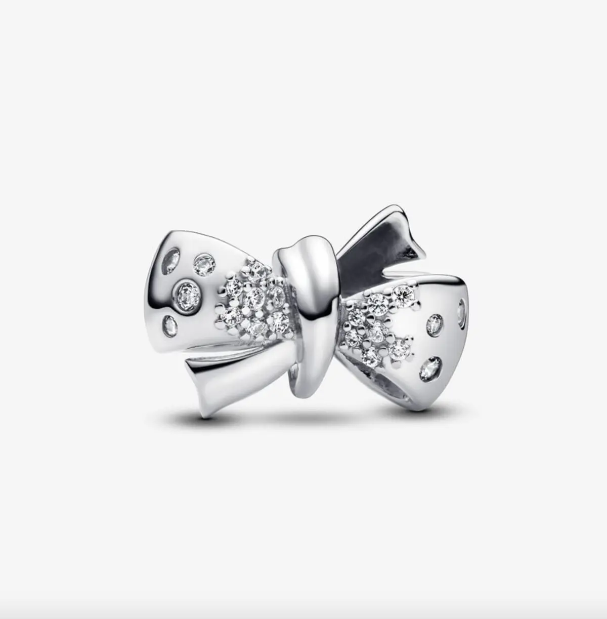 Sparkling Bow Charm 1