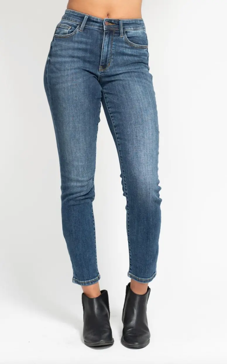 High-Waist Shield Back Pocket Slim Jean 1