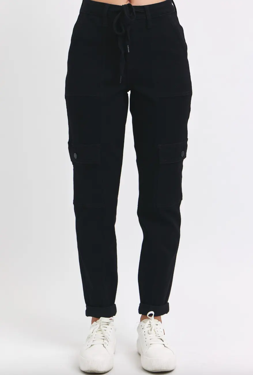 High-Waist Cargo Cuffed Jogger 1